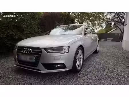 Audi A4 2.0 TDI 136 S line