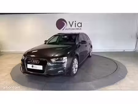 Audi A4 2.0 TDI 190 S line