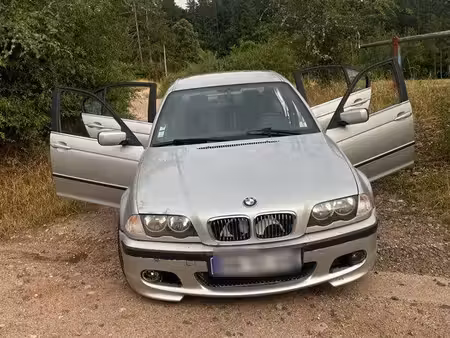 BMW Série 3 330d 3.0 183