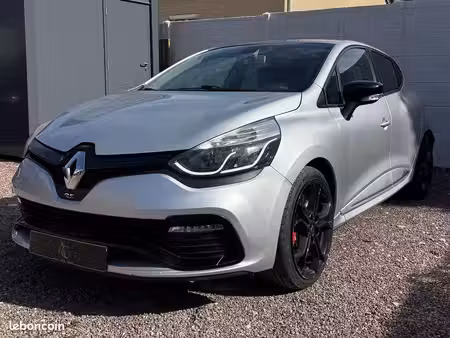 Renault Clio RS 1.6 T 200