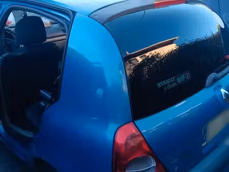 Renault Clio 75