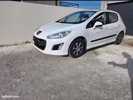 Peugeot 308 1.6 HDi 92
