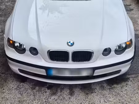 BMW Série 3 318d 2.0 115