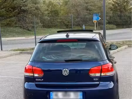 Volkswagen Golf 1.6 TDI 105