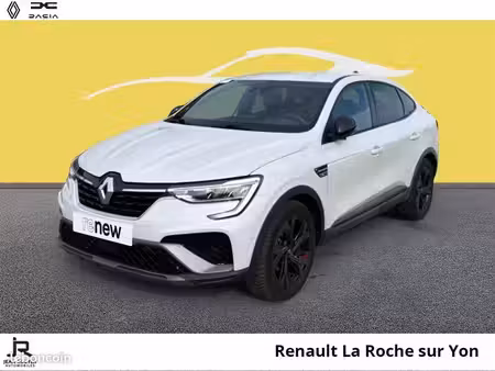 Renault Arkana E-Tech 1.6 145 RS Line