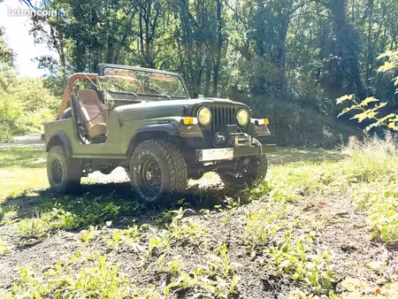 Jeep CJ7 