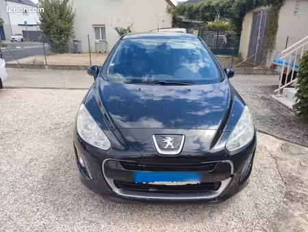 Peugeot 308 1.6 HDi 115