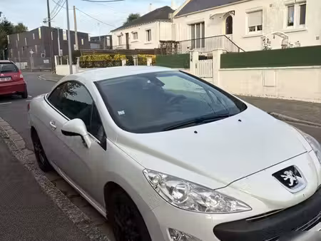 Peugeot 308 1.6 HDi 115 Sport Pack