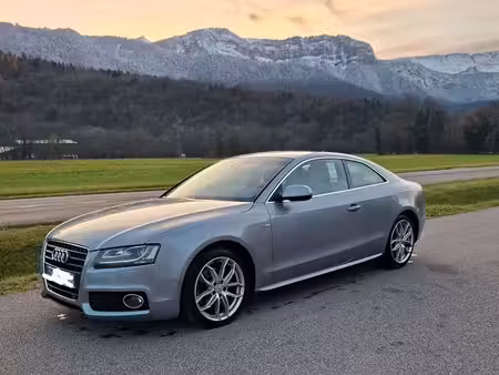 Audi A5 V6 2.7 TDI 190 S line