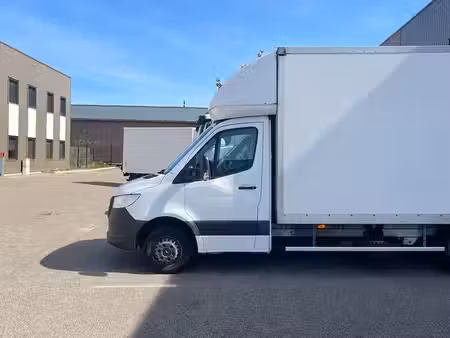 Mercedes-Benz Sprinter 190