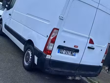 Renault Master dCi 100