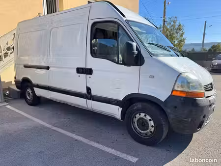 Renault Master dCi 100