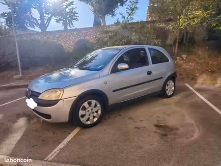 Opel Corsa 1.2 75