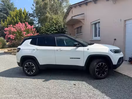 Jeep Compass 4XE 1.3 240 4x4