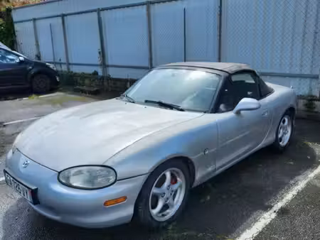 Mazda MX5 2.0 110