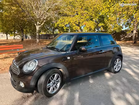 Mini Mini Cooper D 1.6 112