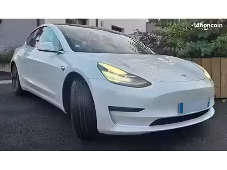 Tesla Model 3 Grande Autonomie 275