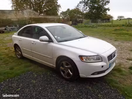 Volvo S40 D4 2.0 177