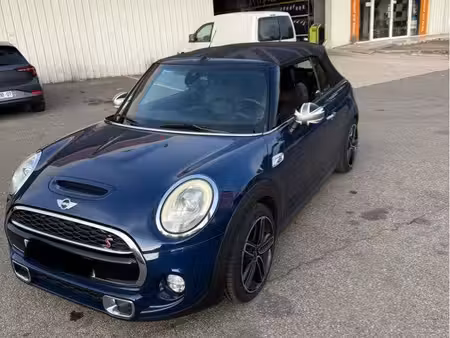 Mini Cabrio John Cooper Works 2.0 192