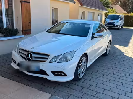 Mercedes-Benz Classe E E 250
