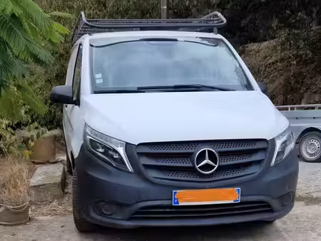 Mercedes-Benz Vito 110 2.0 102
