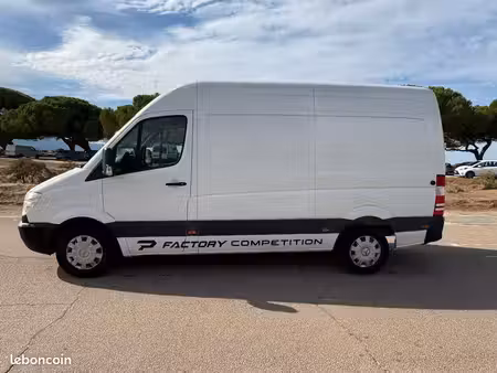 Mercedes-Benz Sprinter 