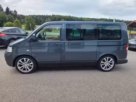 Volkswagen Transporter T5 V6 3.2 235 Highline