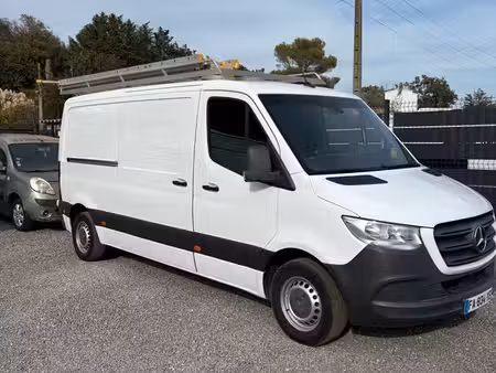 Mercedes-Benz Sprinter 2.1 143