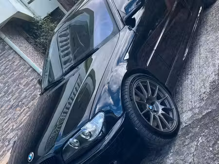 BMW Série 3 330d 3.0 204