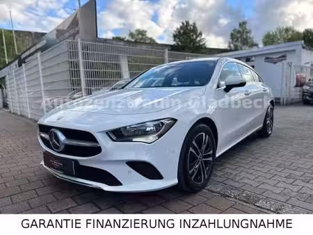 Mercedes-Benz CLA 180 1.3 136