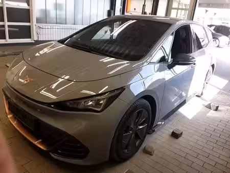 Cupra Born 204