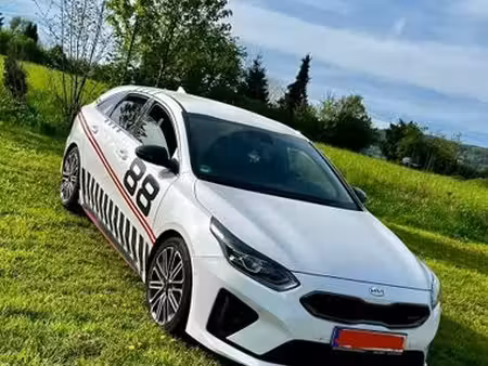 Kia Ceed 1.6 T GDi 204