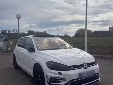 Volkswagen Golf GTI 2.0 Performance