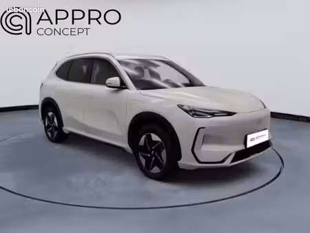 Geely E5 