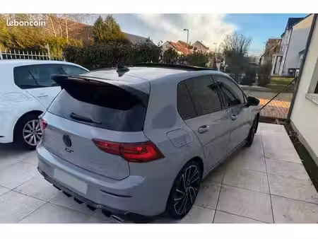 Volkswagen Golf GTI 2.0 TSI 245