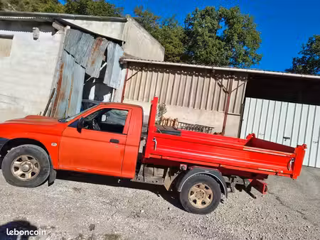 Mitsubishi L200 2.5 116