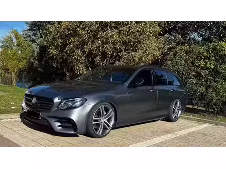 Mercedes-Benz Classe E E 220 AMG Line 4Matic