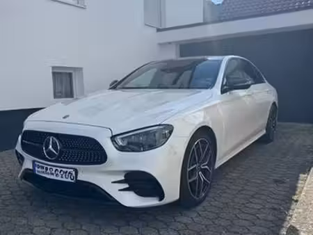 Mercedes-Benz Classe E E 300 2.0 211 AMG Line
