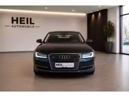 Audi A8 V8 4.2 TDI 385 quattro