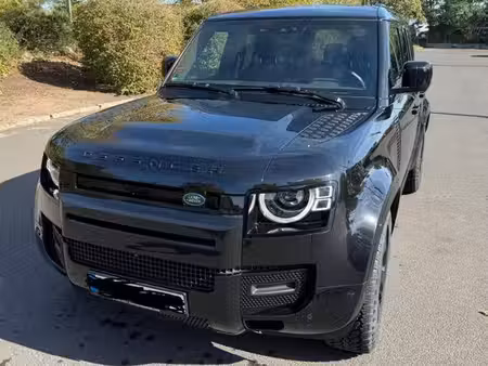 Land Rover Defender D200 3.0 200 X-Dynamic SE 4x4
