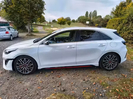 Kia Ceed GT 1.6 T GDi 204