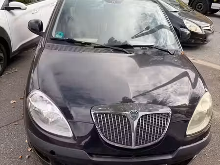 Lancia Ypsilon 1.2 95