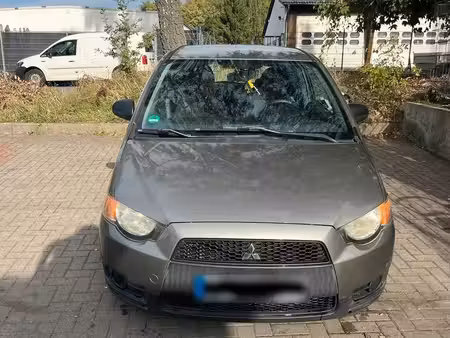 Mitsubishi Colt 1.3 95 Invite