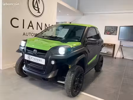 Aixam Mega 