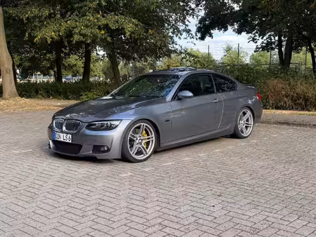 BMW Série 3 330d 2.5