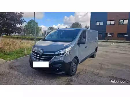Renault Trafic 2.0 dCi 145