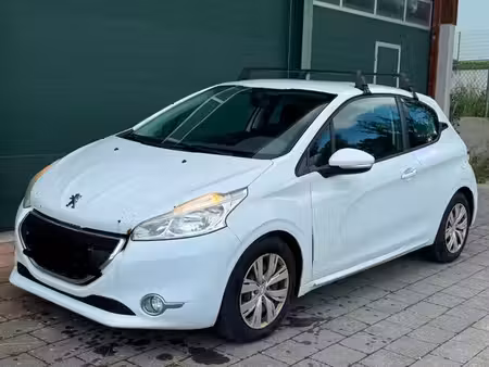 Peugeot 208 1.6 HDi 68 Active