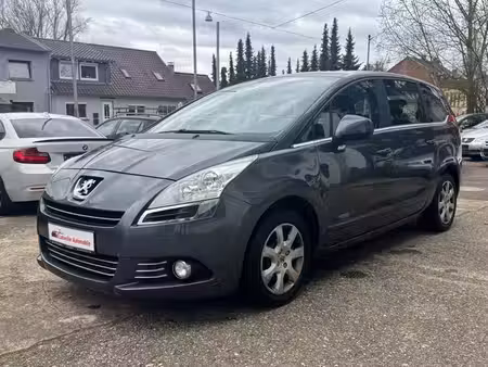 Peugeot 5008 1.6 HDi 109 Premium