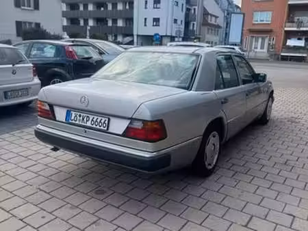 Mercedes-Benz Classe E 220 E