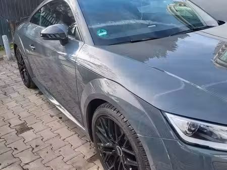 Audi TT 2.0 TFSI 230